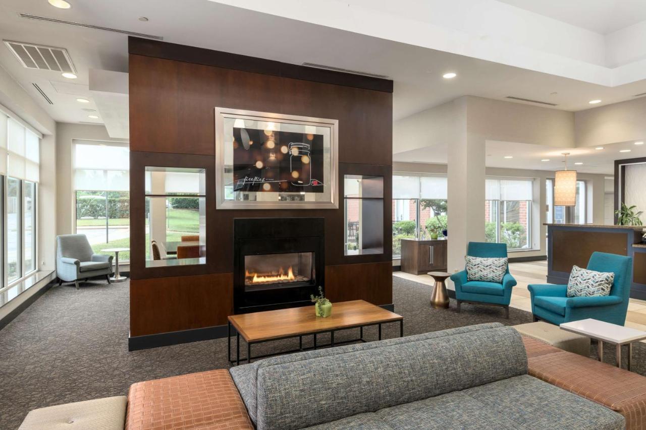 Hilton Garden Inn Silver Spring White Oak Экстерьер фото