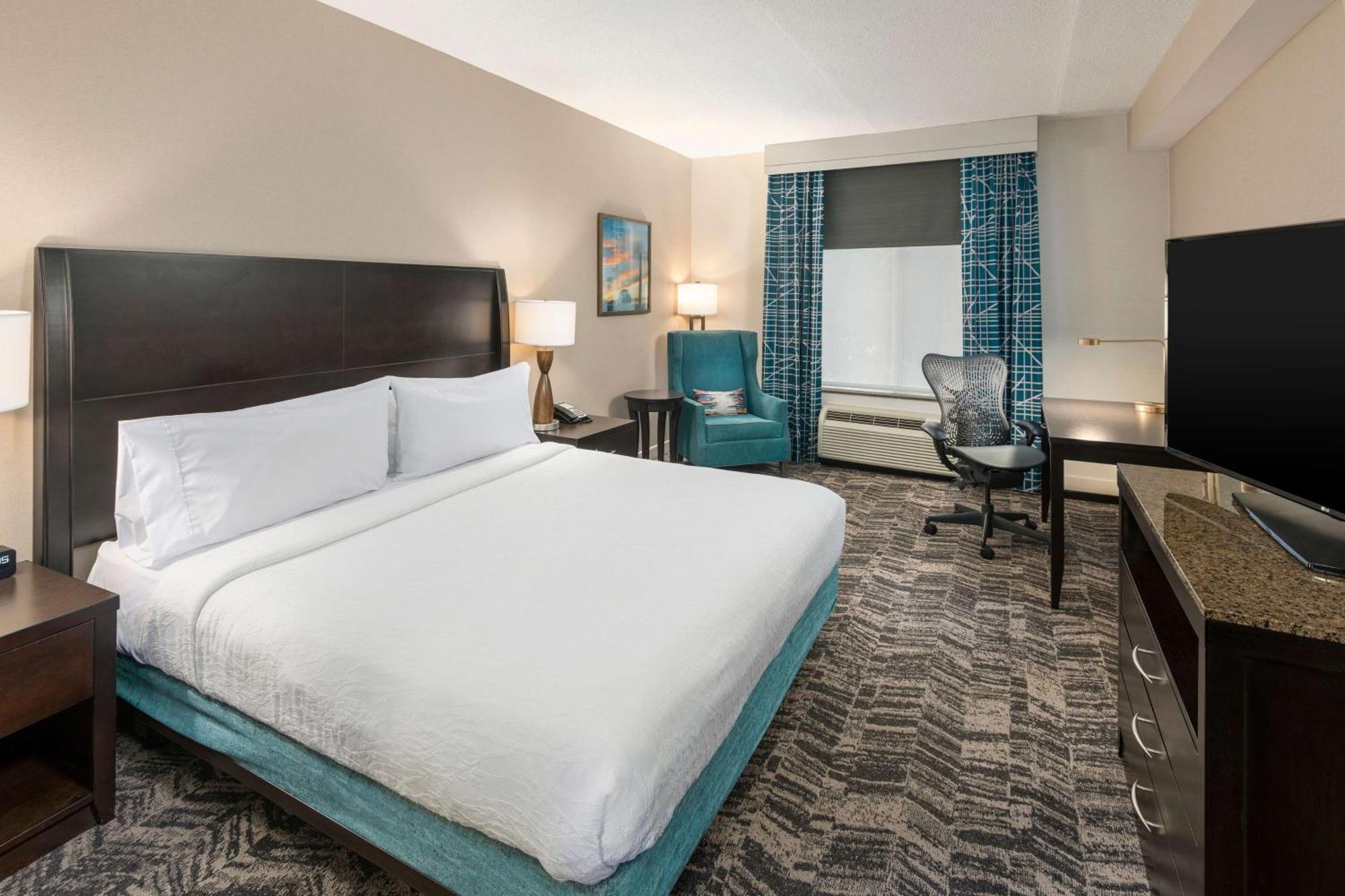 Hilton Garden Inn Silver Spring White Oak Экстерьер фото