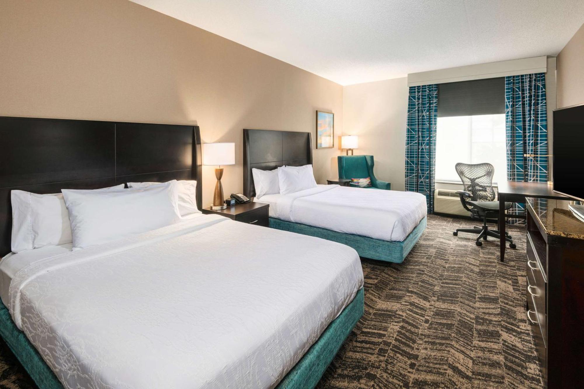 Hilton Garden Inn Silver Spring White Oak Экстерьер фото