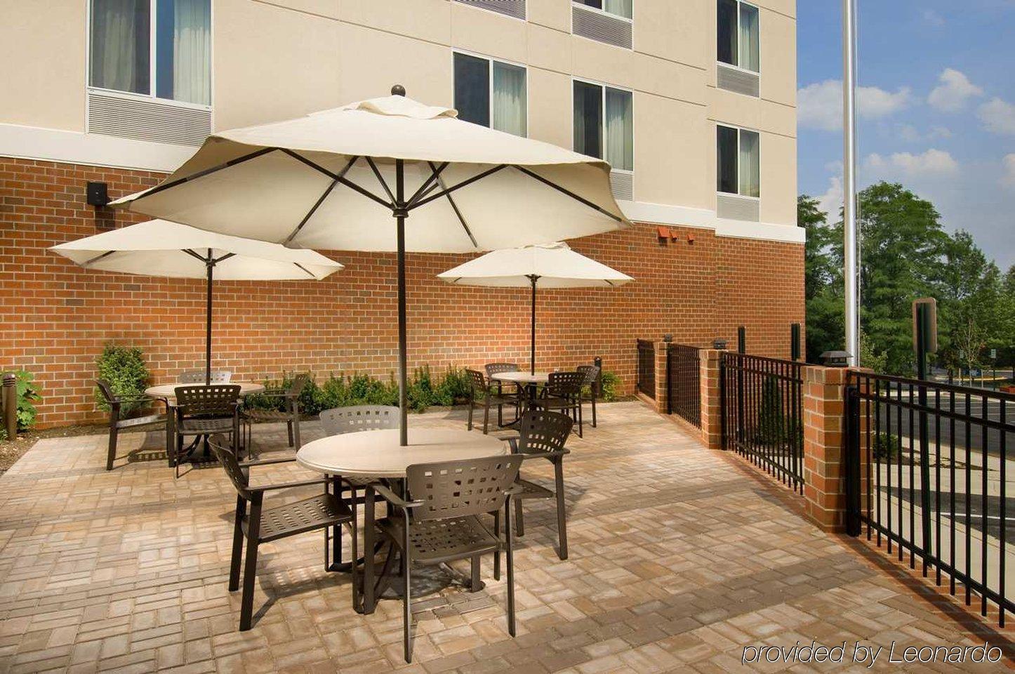 Hilton Garden Inn Silver Spring White Oak Экстерьер фото