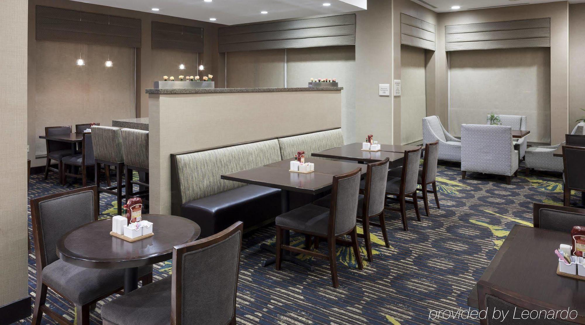 Hilton Garden Inn Silver Spring White Oak Экстерьер фото